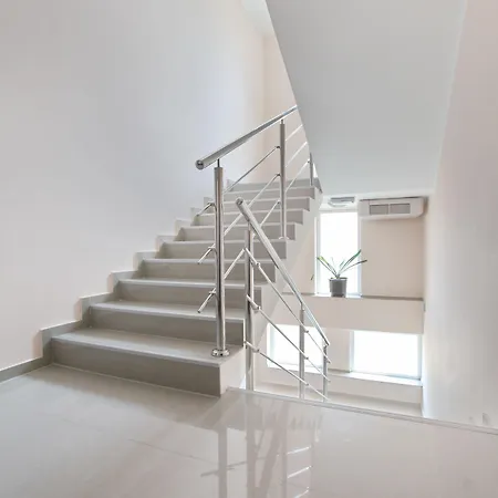 Novella Uno Hotel 3*