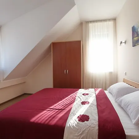 Hotel Novella Uno 3*