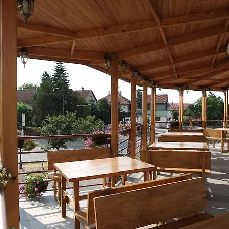 Novella Uno Hotel Novi Banovci